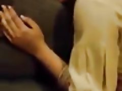 Tüdruk puudutanud poiss Kuumad desi alastus