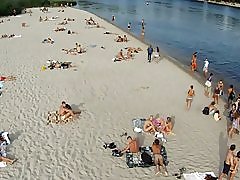 Kiievi alasti rand läbivaatamine
